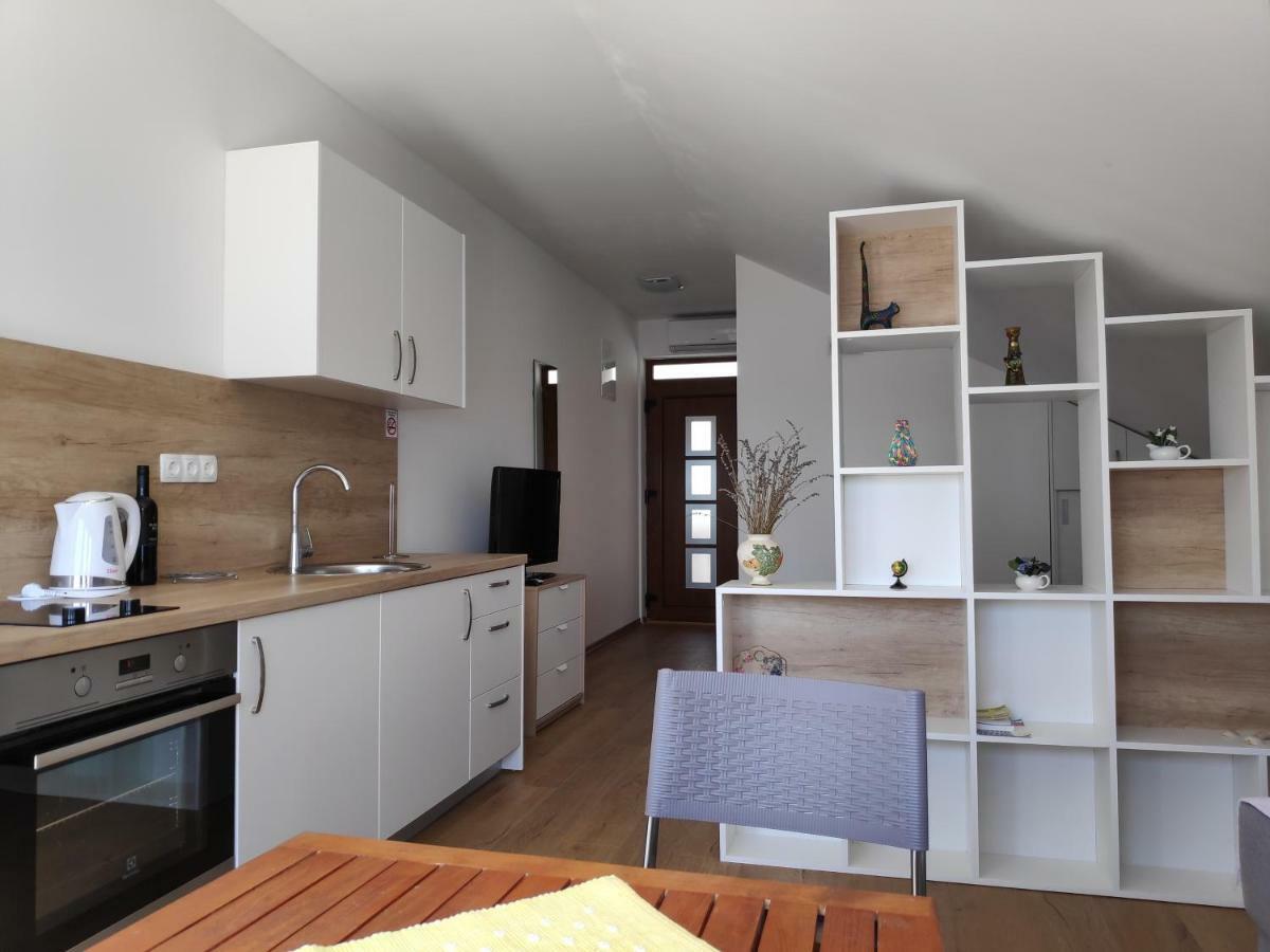 Apartman Anicic Podaca Exterior photo